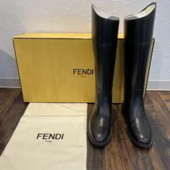 美品✨FENDI フェンディ　黒　ロングブーツ　エナメル　ストレッチ　24.0 超美品 フェンディ ロングブーツ ブーツ 23 ブラック
