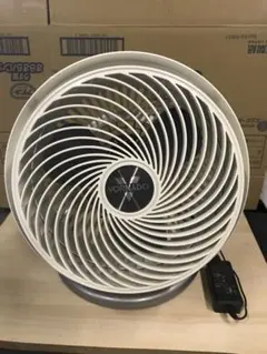 美品！ボルネード サーキュレーター DC 45畳　723DC-JPのサムネイル