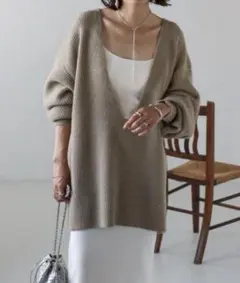 bonjour sagan ディープVネックルーズニット