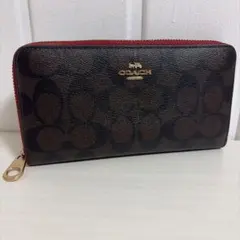 2026年最新】coach 長財布 赤チェックの人気アイテム - メルカリ