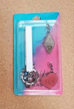 ミスチル　サイコロ型キーホルダー 2025年最新】ミスチル キーホルダーの人気アイテム - メルカリ