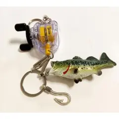新品　ブラックバス　リール　キーホルダー　キーチェーン