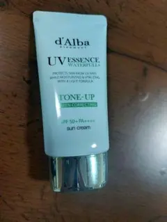 d'Alba UV ESSENCE WATERFUL+ トーンアップサンクリーム