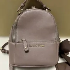 美品Maison de FLEUR ミニリュック リボンチャーム付のサムネイル