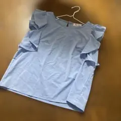 ワンウェイバイバイ水色 フリル付き 半袖 トップス