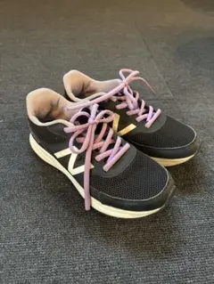 New Balance キッズスニーカー 20cm