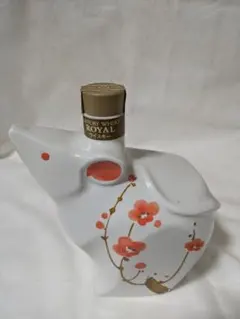 【未開栓】Suntory Whisky Royal 干支ボトル 子 陶器のサムネイル
