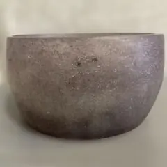 大変綺麗な鉢風花器重いです。