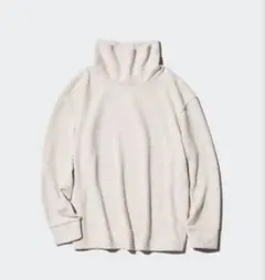 ユニクロ ソフトニットフリースリブハイネックT