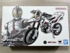 オートバジン 仮面ライダー555 フィギュア 当時物 SHF 真骨彫 希少 黒銀 仮面ライダー555 オートバジン フィギュア 当時物 SHF 真骨彫