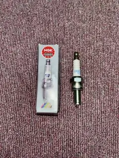 新品 CR8EIB-10 イリジウムプラグ RM-Z