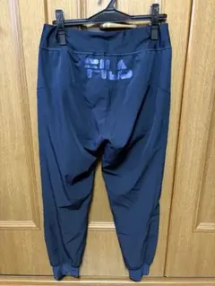 FILA ネイビー ナイロンパンツ