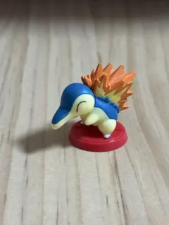 ポケモン フィギュア マグマラシ 台座付き