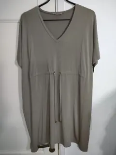希少✦Calvin Kleinカルバンクライン　ドローストリングワンピースのサムネイル