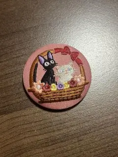 刺繍缶バッジ
