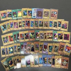 遊戯王OCG メテオブラックドラゴン 暗黒騎士ガイア他　カードセット約70枚のサムネイル