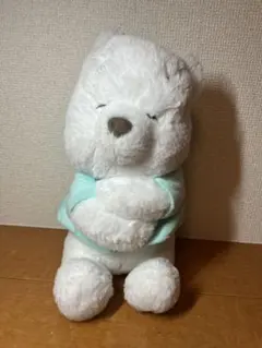 ディズニーストア くまのプーさん ぬいぐるみ ホワイト