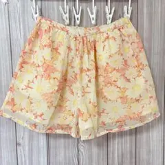 花柄シフォンショートパンツのサムネイル