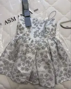 2026年最新】quinn embroidery topの人気アイテム - メルカリ
