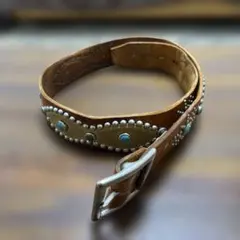 HTCフラワースタッズターコイズ付きレザーベルト