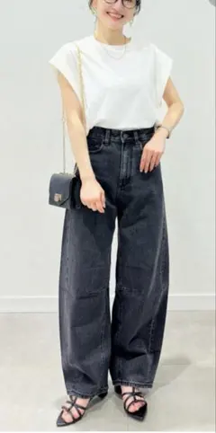 【美品】GU バレルレッグジーンズ デニムパンツ ダークグレー S 標準丈