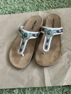 ミネトンカ MINNETONKA トングサンダル 8のサムネイル