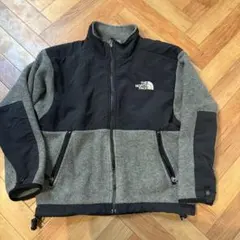 THE NORTH FACE古着　デナリジャケット　キッズ　　グレー
