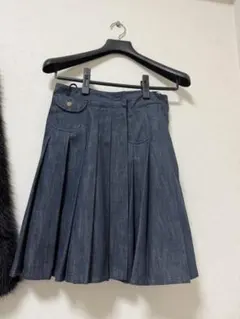 miu miu デニムプリーツスカートのサムネイル