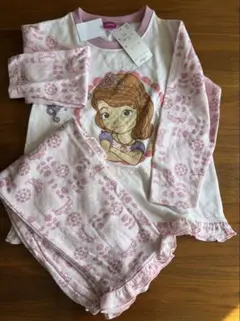 Disney ソフィア　パジャマ 130