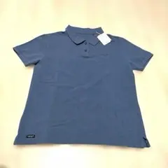今だけ価格。新品。マドモアゼルノンノンのロゴ入りくすみブルー綿100%ポロシャツのサムネイル