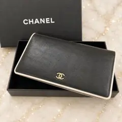 CHANEL シャネル ココマーク 二つ折り 財布 黒 白 バイカラーのサムネイル