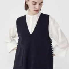 2026年最新】パールコンビ vネックベストの人気アイテム - メルカリ