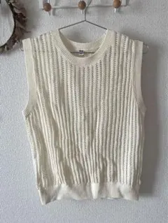 UNIQLO アイボリー ニットベスト XL