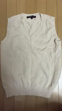 ニットベスト ベージュ