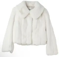 Her lip to Winter Love Faux Fur Coat