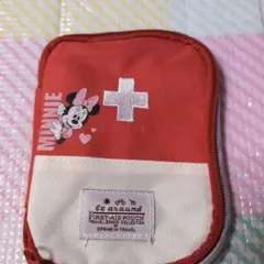【新品未使用品】Le around ミニーファーストエイドポーチ