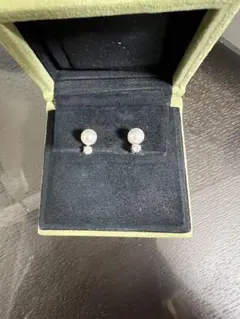 Swarovski パールピアス