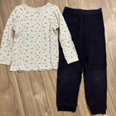 ユニクロ　120cm 花柄パジャマセット