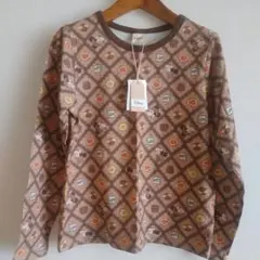 新品タグツキDisney ミッキーマウス柄 長袖カットソー 000