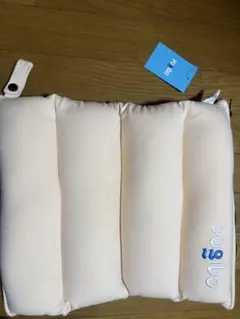Yogibo ヨギボー 枕 ピロー クリーム色のサムネイル