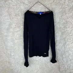 ブルーレーベルクレストブリッジ　ニット