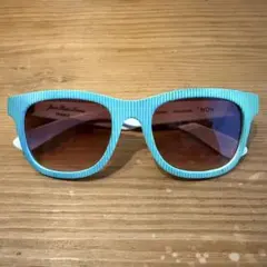 Item thumbnail for item 1b7fe85e-6a5c-414f-861b-d8580f0c7182