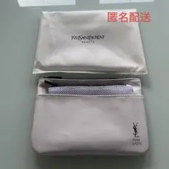 Yves Saint Laurent Beauteポーチ ノベルティのサムネイル