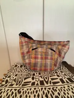 Item thumbnail for item 8fce6cb9-14f4-4ed5-8282-c7d23b8408a7