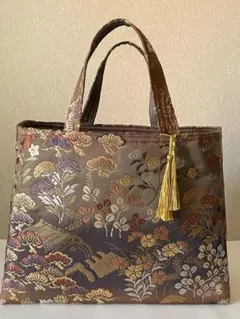 帯リメイクバンブーハンドルトートバッグ***2色の紫地に枝垂れ桜刺繍*** 帯リメイクバンブーハンドルトートバッグ***2色の紫地に枝垂れ桜刺繍