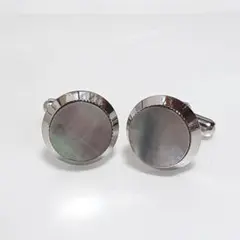 Item thumbnail for item 3d548f0c-bf7c-4930-8e07-5a7c1f632b4d