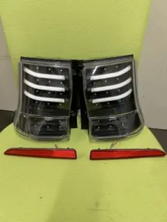 L375S 美品‼︎タントカスタム 後期 クリアLEDテールライト左右セット