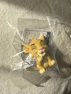 ⭐︎シンバ ⭐︎カプセルトイ フィギュア