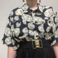 ネイビー系 アート柄 半袖 レトロ ヴィンテージ 柄シャツのサムネイル