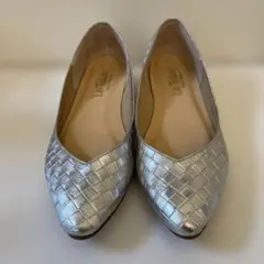 Le Talon シルバー パンプス